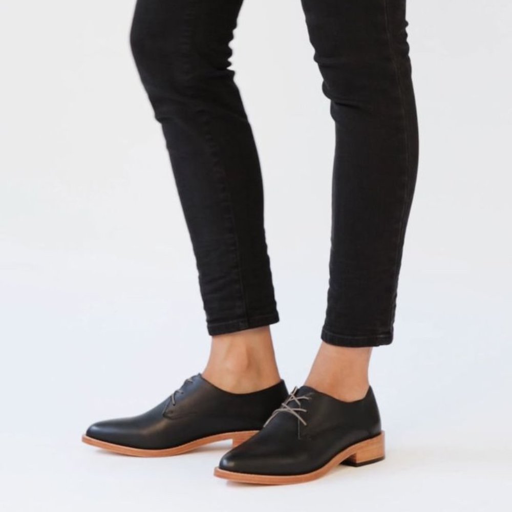 Nisolo James Oxford Black